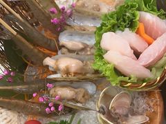 -湊湊火锅·茶憩(打浦桥日月光店)