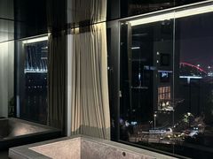 -Yolo私汤温泉设计师酒店(重庆南滨路店)