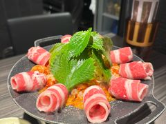 -M Stand(深圳龙岗万科广场店)