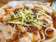 -艾力江和田馕坑烤肉店