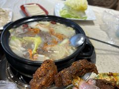 -九寨沟特色牦牛肉汤锅