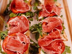 -卡佩罗意大利餐厅及酒吧Al Cappello Trattoria