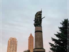 -人民防洪胜利纪念塔