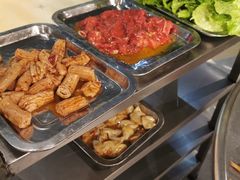 -胡四哥特色火盆烧烤(总店)