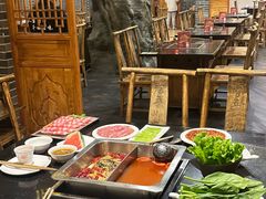 -百年川椒重庆老火锅(光谷店)