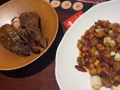 -拾捌川·自贡爆炒(新街口店)