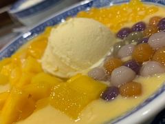 -赵记传承特色牛奶甜品(泉城广场店)