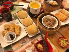 酥皮焗叉烧包-添好运点心专门店(深水埗店)