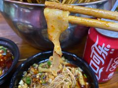 -瑞哦冷锅串串(汇融店)