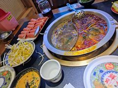 -沸炉重庆老火锅(军事博物馆店)