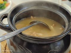 莲藕鸡脚汤（明火例汤）-文记壹心鸡(宝华路店)