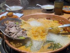 -洱火云南酸菜牛肉火锅(石景山当代商城店)