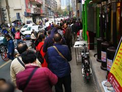 买飧市大包的长队-盘飧市(春熙路店)