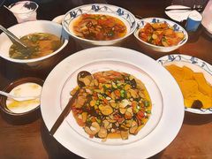 -八碗湘长沙市井菜(坡子街店)