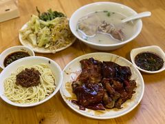 -明红蹄花(糍粑店街店)