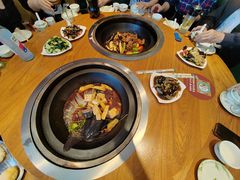 -缘福乡村铁锅炖民宿(八达岭店)