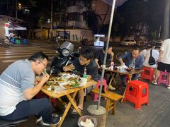 -老黄记手撕烤兔(玉林街店)