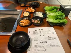 -肉甲韩国木炭烤肉(新壹街1店)