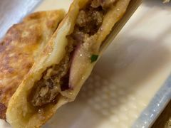 牛肉圆葱馅饼-杨妈妈粥店(滑翔路店)