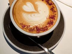 -Me Coffee下午茶艺术空间