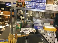 -新大咀港式茶餐厅(宝山万达店)