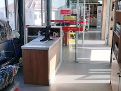 -凯琳汽车服务连锁(蓝天山庄店)