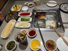 -海底捞火锅(新松江路店)