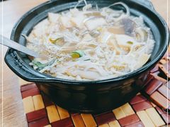 -天瑞福云南过桥米线(十里河店)