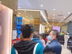 -VENCHI 闻绮(北京国贸商城店)