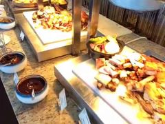 自助取餐区-怡豪大饭店·银顶旋转餐厅