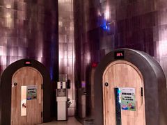 -涨巢·潮玩水疗局