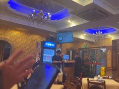 -维吾尔餐厅(宜山路店)