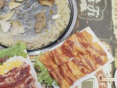 -牛牛牛酸菜煎肉店(望云寺路店)