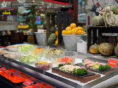 沙拉-四海一家自助餐(益田假日广场店)