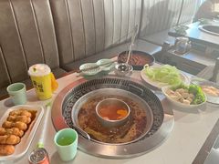 -晓宇重庆火锅(赛格国际购物中心店)