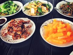 -丹世红酒庄·烧烤·团建·婚礼·水上运动