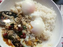 温泉蛋饭-酷公社·榴莲披萨(太原街店)