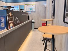 -瑞幸咖啡(洛兹购物中心店)