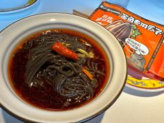 酸辣蕨根粉-鸣记脆皮烤鱼·海鲜烤鱼(三八广场店)