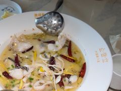 -渔语鱼酸菜鱼新川菜(来福士店)