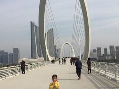 -南京眼步行桥