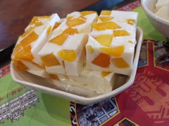 -海口骑楼小吃街