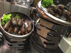 -圣丰索菲特·2 On 988 Café 自助餐厅