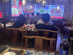 -川流不息·地道川菜·小龙虾(新松江路店)