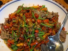 小炒黄牛肉-三湘四水湖南特色餐厅(颐景公寓店)