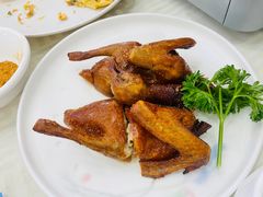 玻璃乳鸽-巨元河鲜酒楼·清远特色菜名店(英德店)