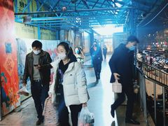 -丹尼斯大卖场(融元广场店)