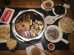 -纸盐河码头火锅(十八梯店)