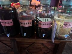 -果松木炭酸菜铜火锅·外婆参鸡汤