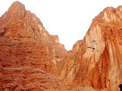 -天山神秘大峡谷